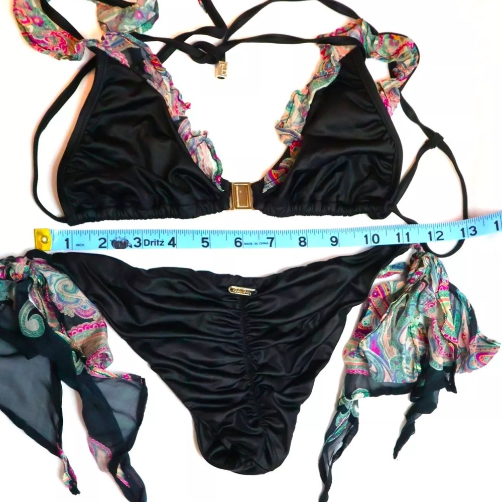 Beach bunny Black and paisley scarf